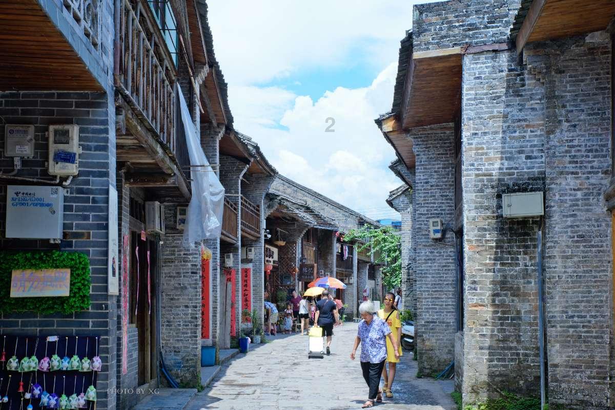 28年前抢劫中俄列车的邵讯，躲在广西成慈善企业家，最终下场如何